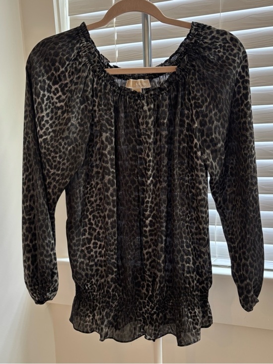 Michael Kors Tops - Michael Kors Leopard Print Blouse Smoked Off Shoulder Gray Black S